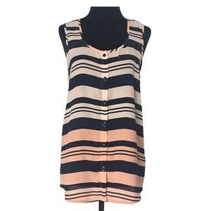 Reitmans Crewneck Buttoned-down printed top XS